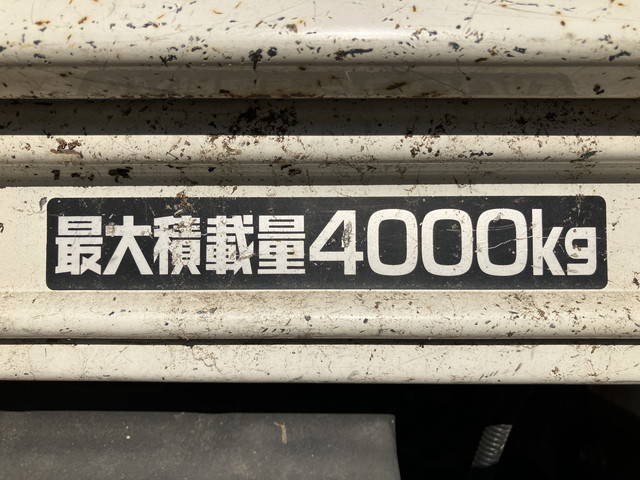 日野デュトロ平ボディ小型（2t・3t）[写真13]