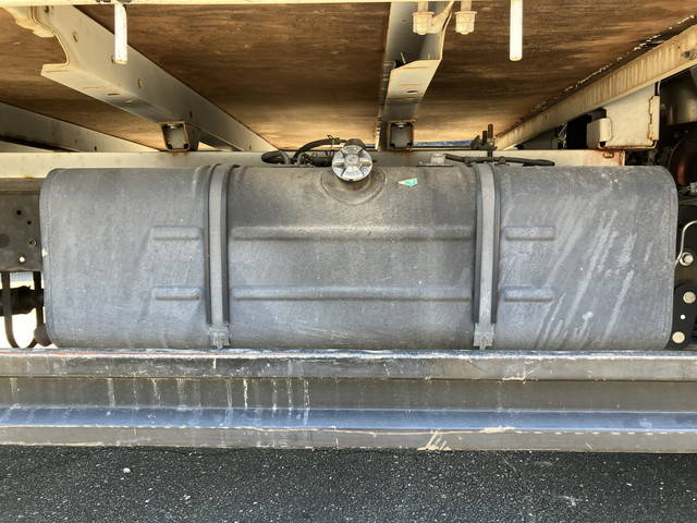 日野デュトロ平ボディ小型（2t・3t）[写真18]