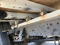 日野デュトロ平ボディ小型（2t・3t）[写真21]