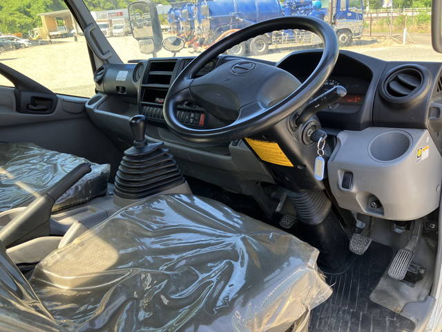 日野デュトロ平ボディ小型（2t・3t）[写真29]