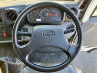 日野デュトロ平ボディ小型（2t・3t）[写真32]