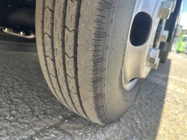 三菱ふそうキャンターダブルキャブ（Wキャブ）小型（2t・3t）[写真25]