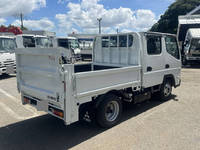 三菱ふそうキャンターダブルキャブ（Wキャブ）小型（2t・3t）[写真02]