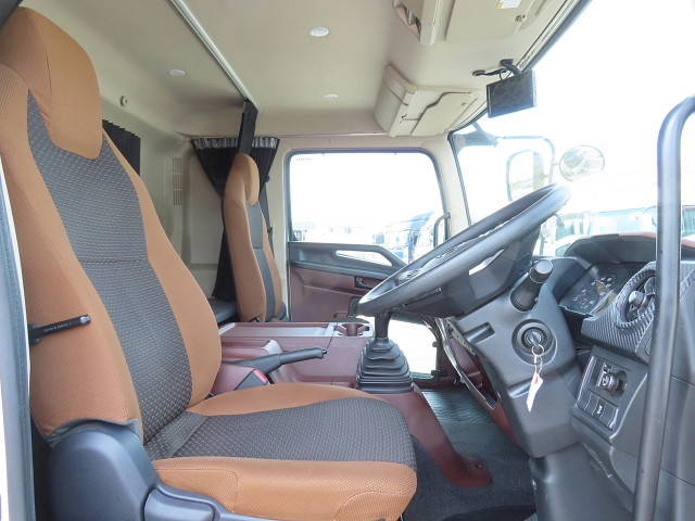 日野レンジャー冷凍車（冷蔵車）中型（4t）[写真18]