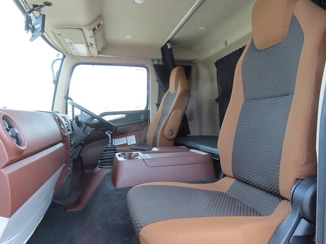 日野レンジャー冷凍車（冷蔵車）中型（4t）[写真19]