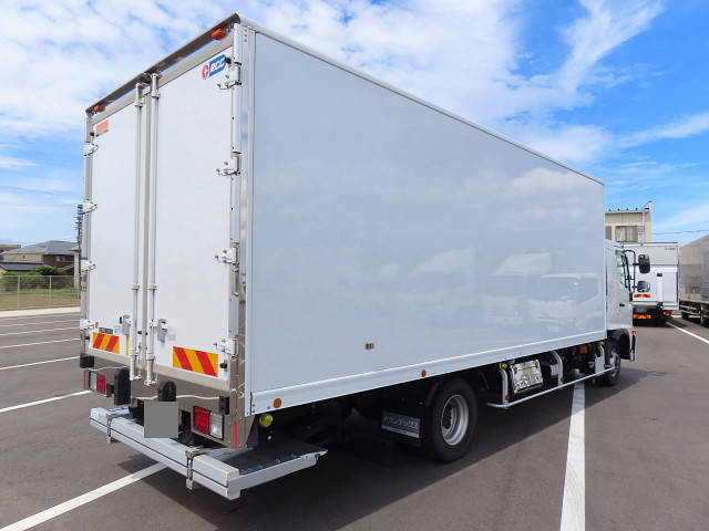 日野レンジャー冷凍車（冷蔵車）中型（4t）[写真02]