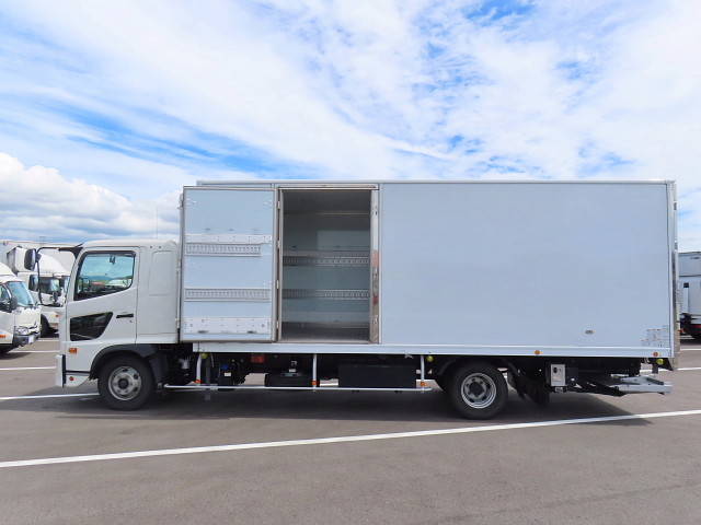 日野レンジャー冷凍車（冷蔵車）中型（4t）[写真25]