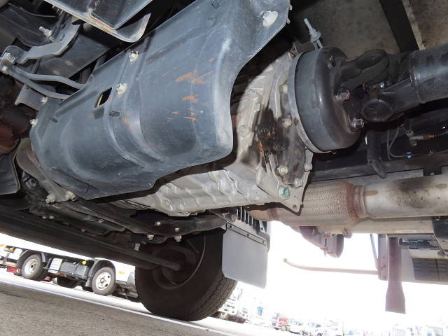 日野レンジャー冷凍車（冷蔵車）中型（4t）[写真08]