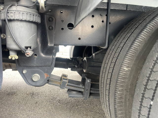 日野デュトロダブルキャブ（Wキャブ）小型（2t・3t）[写真10]