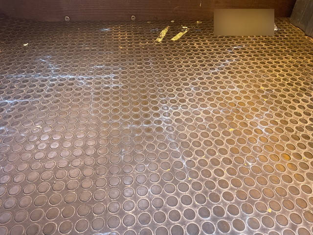 日野デュトロダブルキャブ（Wキャブ）小型（2t・3t）[写真09]