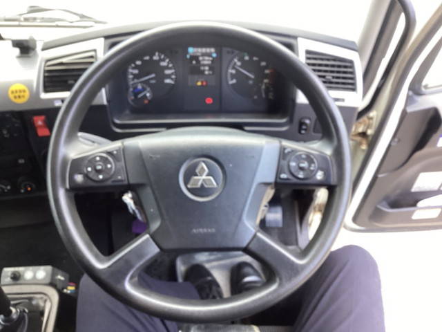 三菱ふそうファイターダンプ増トン（6t・8t）[写真30]