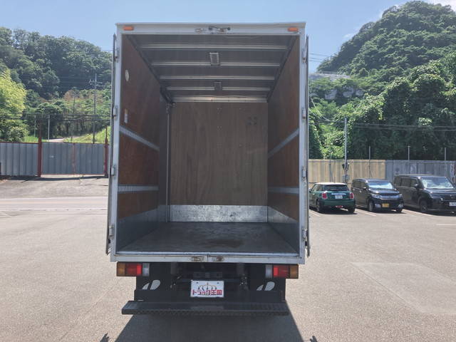 いすゞエルフアルミバン小型（2t・3t）[写真11]