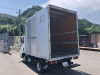 いすゞエルフアルミバン小型（2t・3t）[写真13]