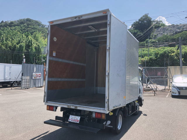 いすゞエルフアルミバン小型（2t・3t）[写真13]