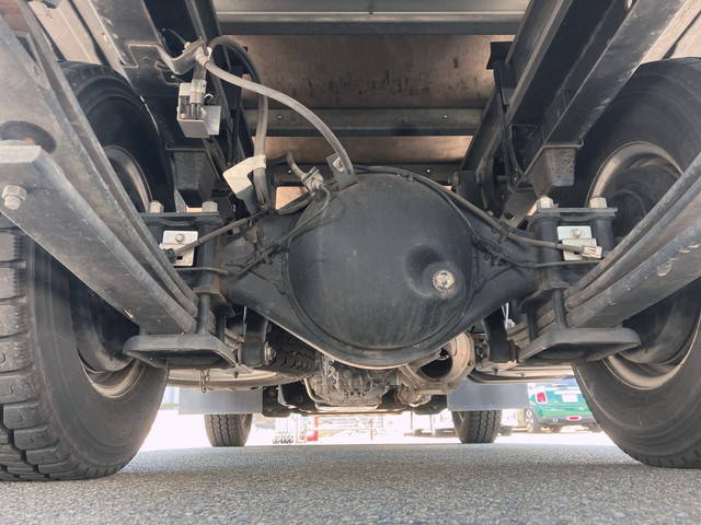 いすゞエルフアルミバン小型（2t・3t）[写真25]