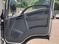 いすゞエルフアルミバン小型（2t・3t）[写真30]