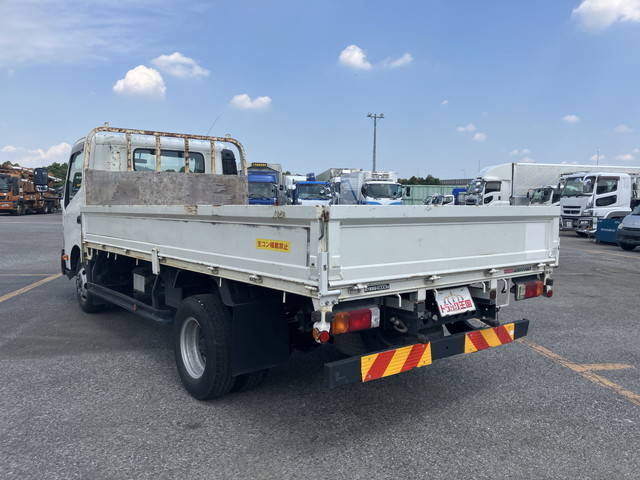 日野デュトロ平ボディ小型（2t・3t）[写真04]