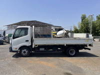 日野デュトロ平ボディ小型（2t・3t）[写真06]