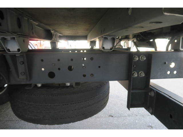 日野デュトロ平ボディ小型（2t・3t）[写真16]