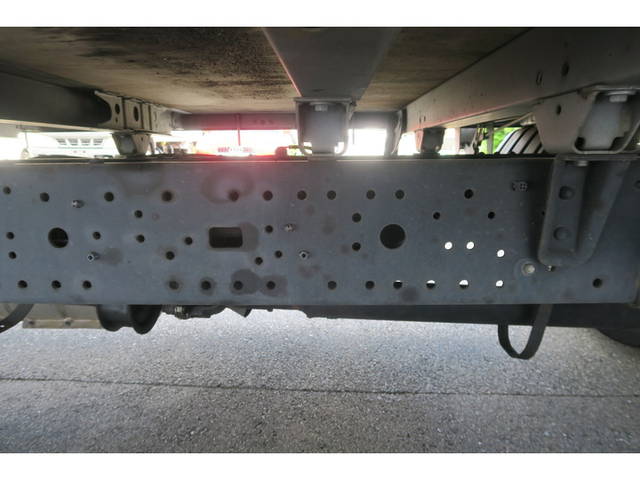 日野デュトロ平ボディ小型（2t・3t）[写真19]