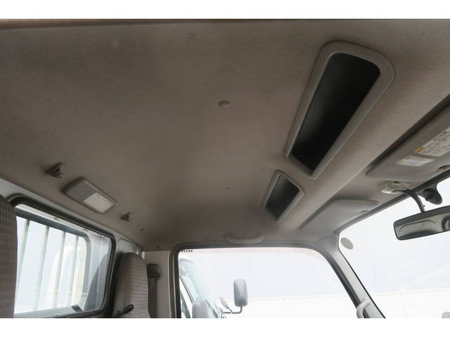 日野デュトロ平ボディ小型（2t・3t）[写真39]