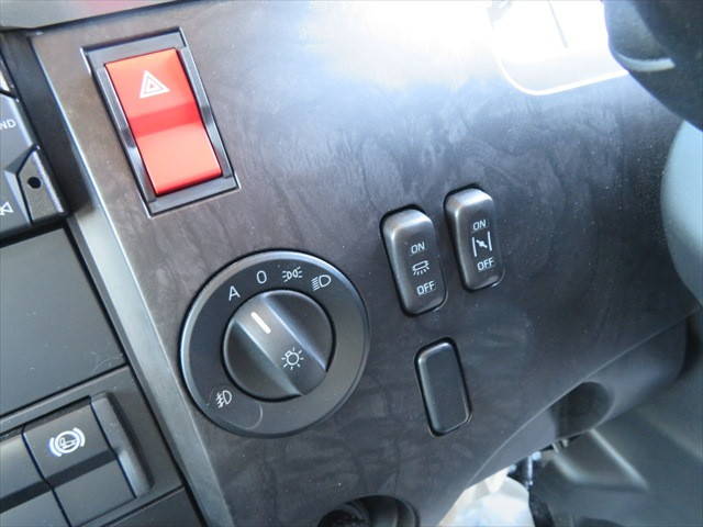 三菱ふそうファイターダンプ増トン（6t・8t）[写真37]