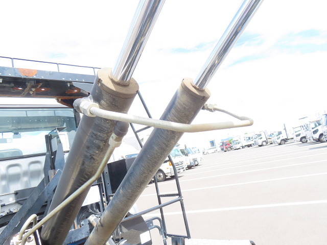 三菱ふそうファイターコンテナ専用車中型（4t）[写真10]