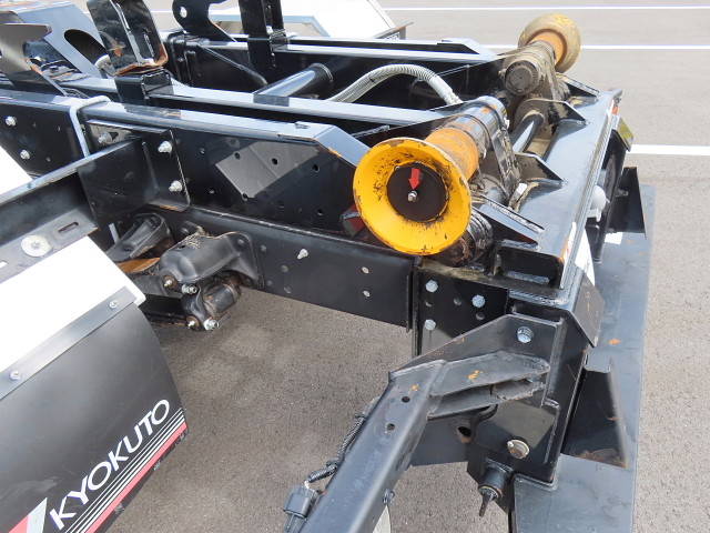 三菱ふそうファイターコンテナ専用車中型（4t）[写真18]