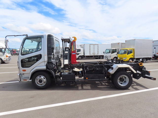 三菱ふそうファイターコンテナ専用車中型（4t）[写真06]