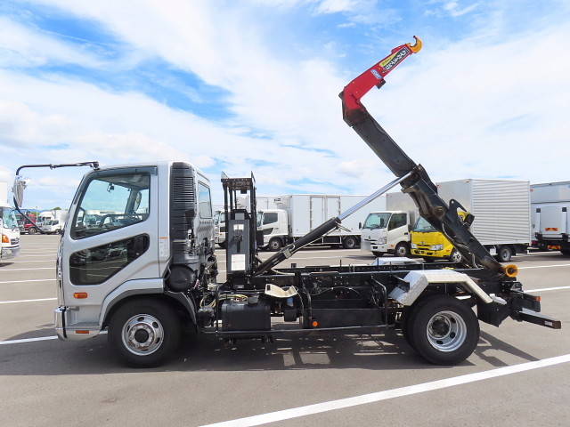 三菱ふそうファイターコンテナ専用車中型（4t）[写真08]