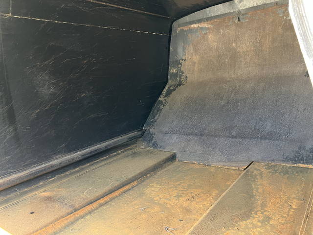 いすゞエルフパッカー車（塵芥車）小型（2t・3t）[写真14]