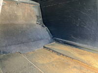 いすゞエルフパッカー車（塵芥車）小型（2t・3t）[写真16]