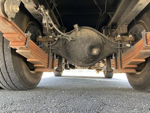 いすゞエルフパッカー車（塵芥車）小型（2t・3t）[写真27]