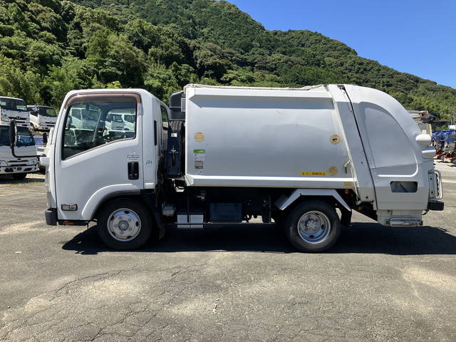 いすゞエルフパッカー車（塵芥車）小型（2t・3t）[写真05]
