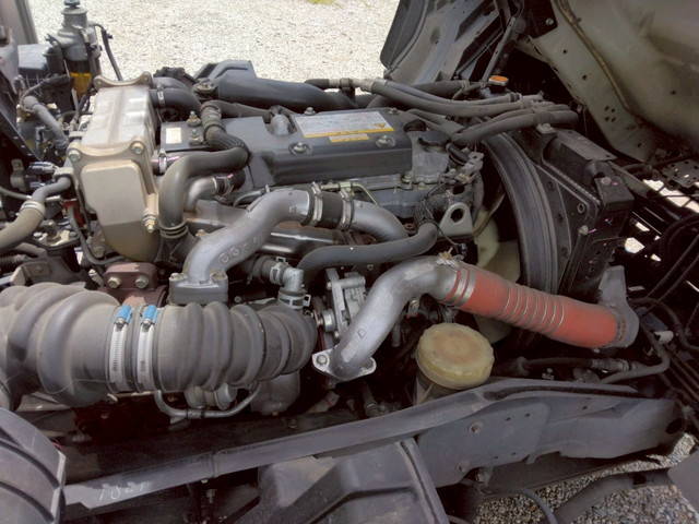 いすゞフォワードアルミウイング中型（4t）[写真16]