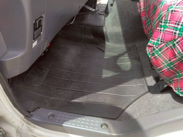 いすゞフォワードアルミウイング中型（4t）[写真22]