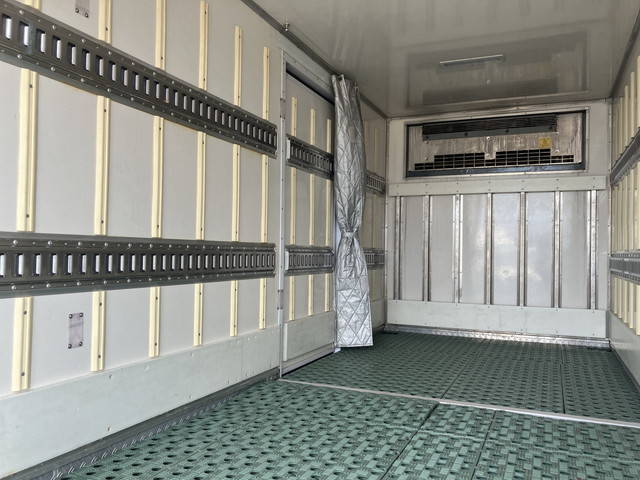 日野デュトロ冷凍車（冷蔵車）小型（2t・3t）[写真12]