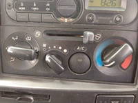 いすゞフォワード深ダンプ（土砂禁ダンプ）中型（4t）[写真28]