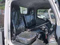 三菱ふそうキャンター平ボディ小型（2t・3t）[写真31]