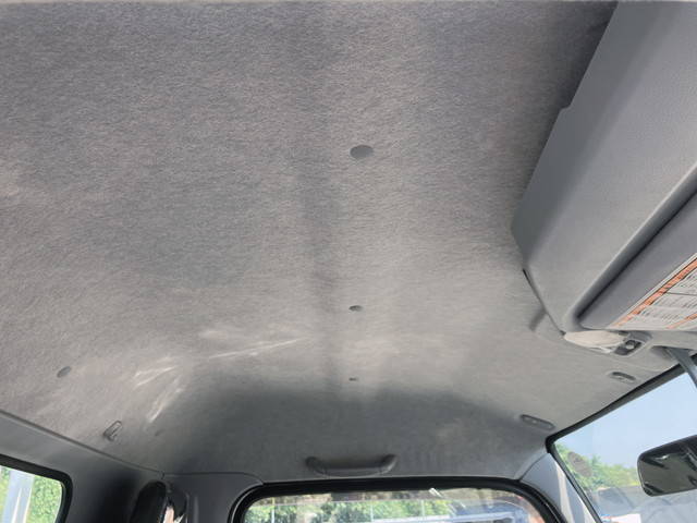 三菱ふそうキャンター平ボディ小型（2t・3t）[写真34]