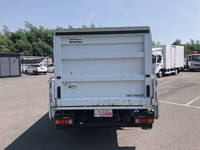 三菱ふそうキャンター平ボディ小型（2t・3t）[写真09]