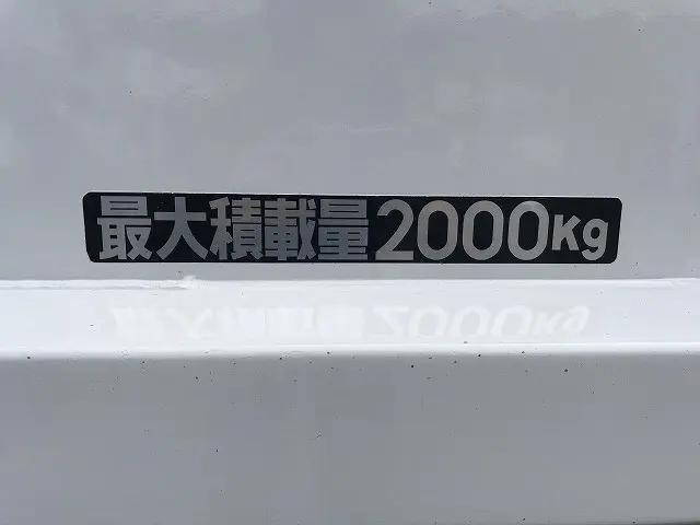 三菱ふそうキャンターアルミバン小型（2t・3t）[写真22]