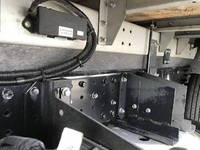 三菱ふそうキャンターアルミバン小型（2t・3t）[写真25]