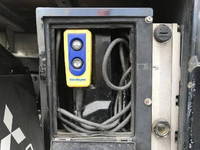 三菱ふそうキャンターアルミバン小型（2t・3t）[写真32]