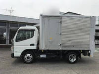 三菱ふそうキャンターアルミバン小型（2t・3t）[写真08]