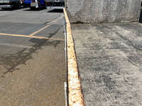 日野デュトロ平ボディ小型（2t・3t）[写真13]