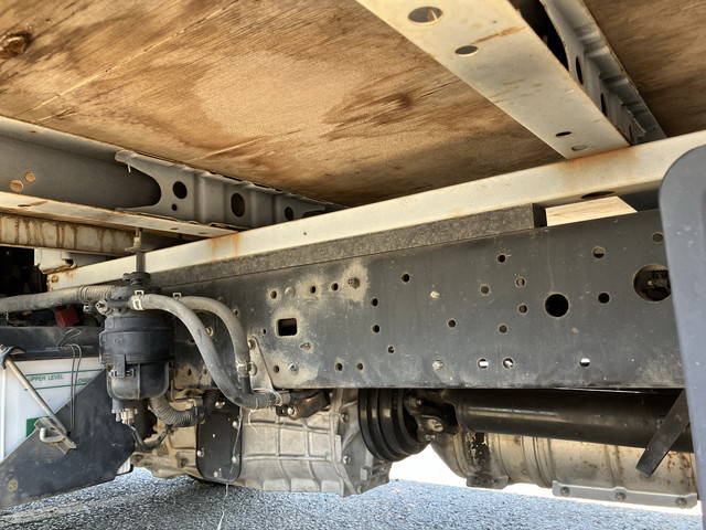 日野デュトロ平ボディ小型（2t・3t）[写真22]