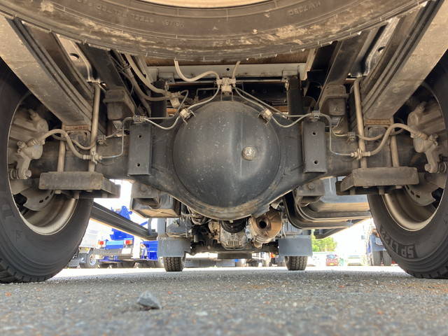 日野デュトロ平ボディ小型（2t・3t）[写真25]