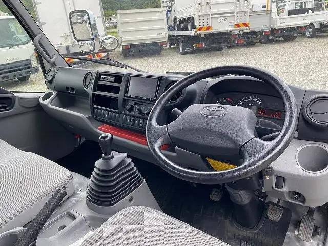 トヨタダイナ平ボディ小型（2t・3t）[写真15]