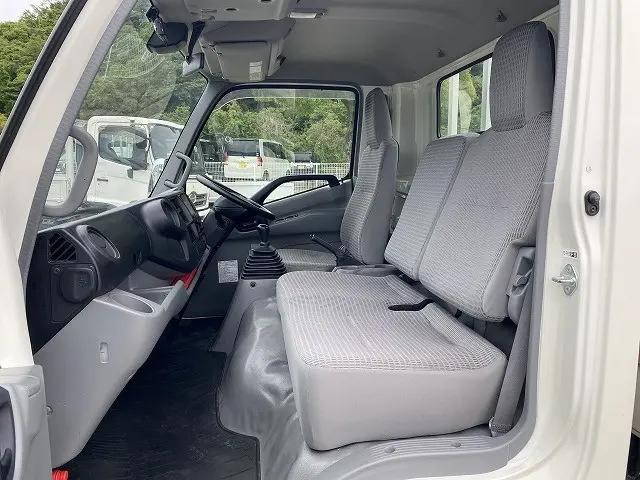 トヨタダイナ平ボディ小型（2t・3t）[写真20]